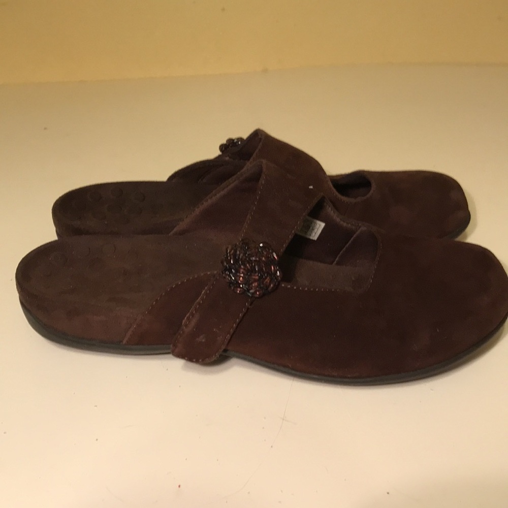 NEW, VIONIC Shoes, Women’s Sz 10 / 41